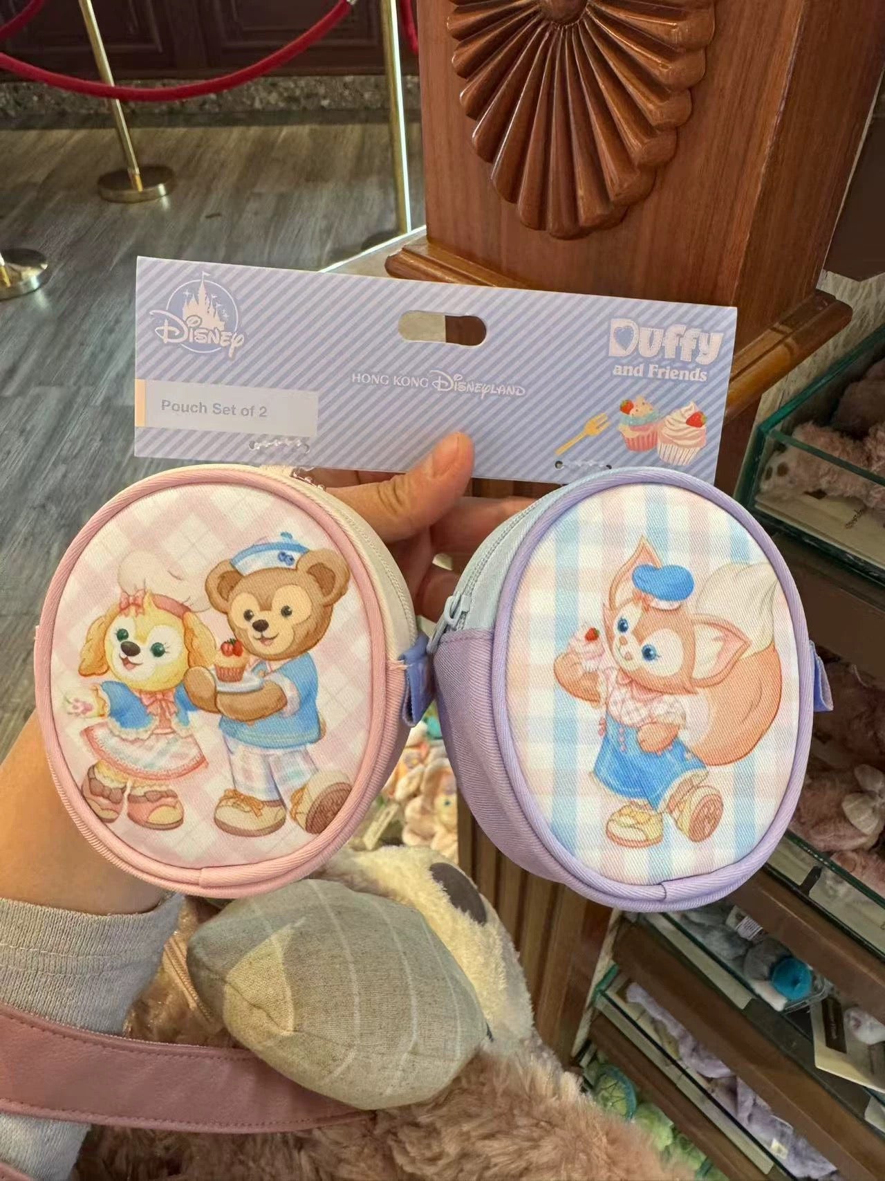 春日 ダッフィーフレンズ ポーチセット | 香港ディズニー🇭🇰
