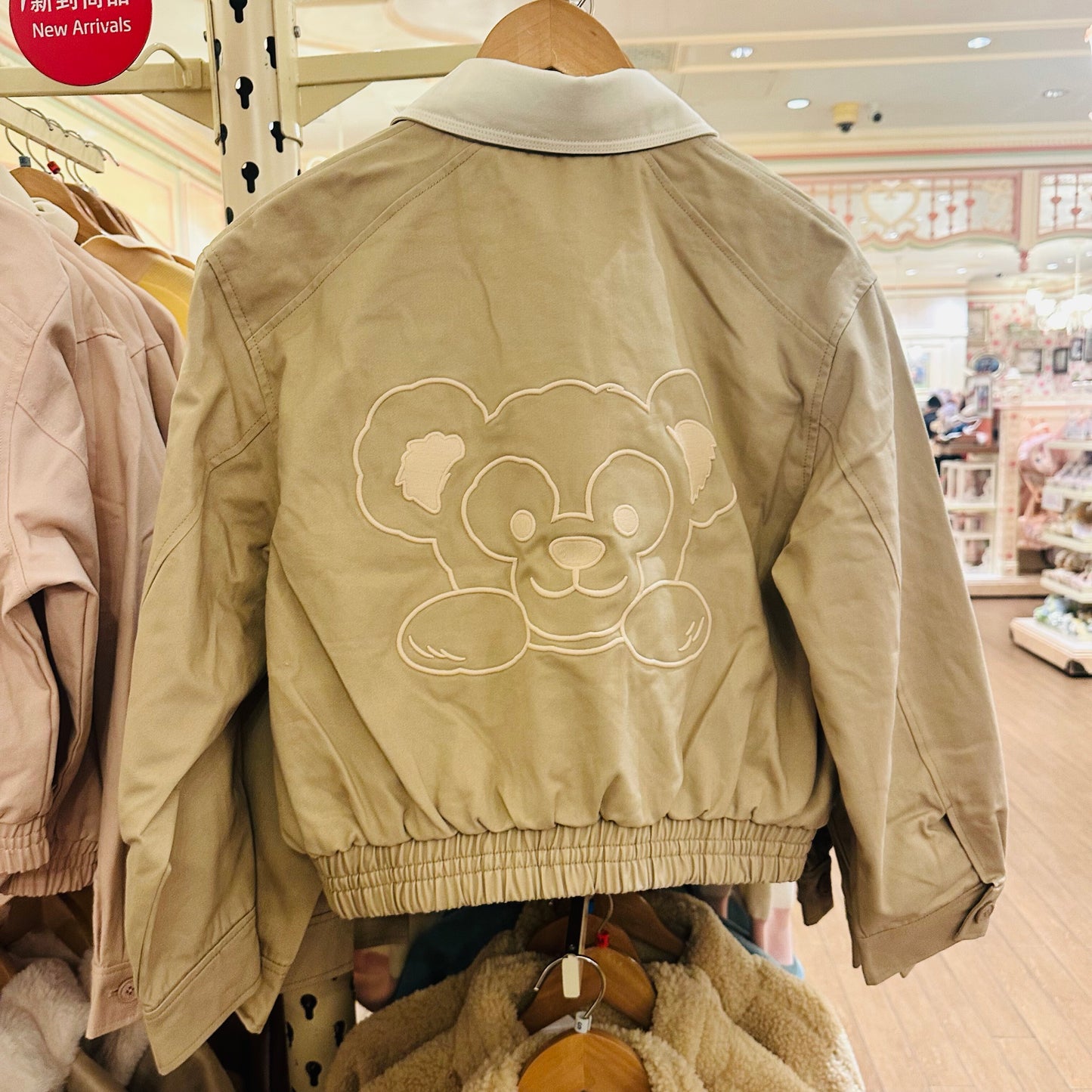 ダッフィー リーナベル ジャケット❘上海ディズニー