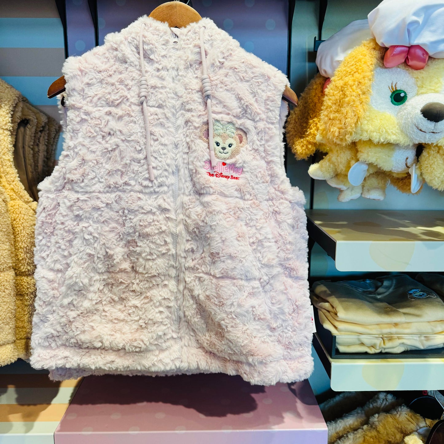 ダッフィーフレンズ もふもふ ベスト| 上海ディズニー