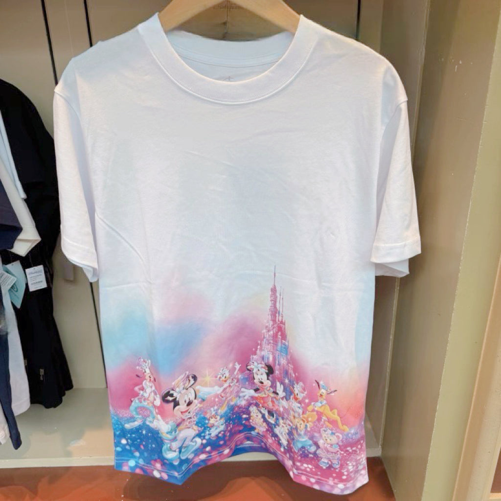 20周年 ミッキーフレンズ&ダッフィーフレンズ Tシャツ❘香港ディズニー