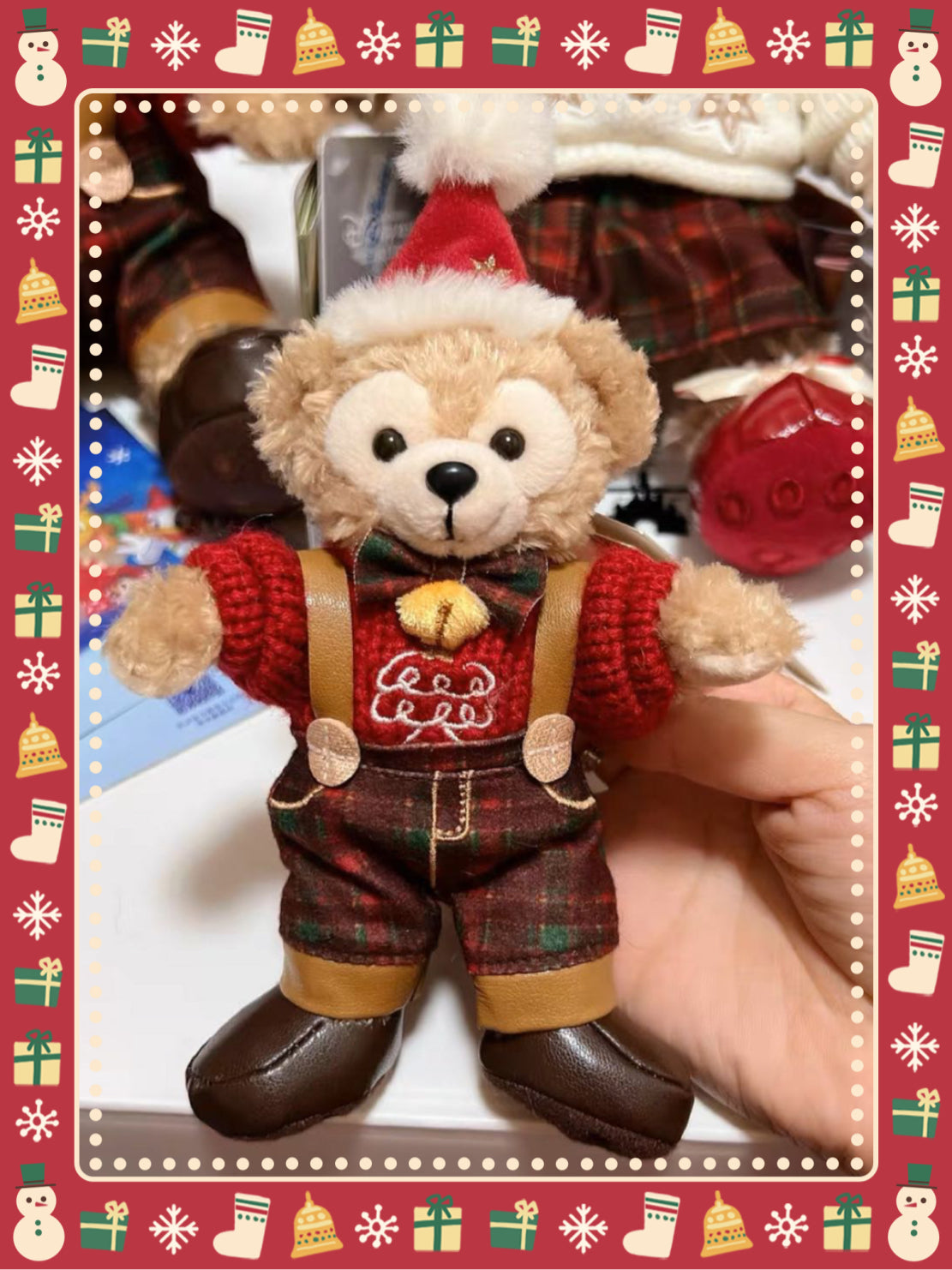 「ダッフィー」: ぬいぐるみキーチェーン | 上海ディズニー・クリスマス・シリーズ