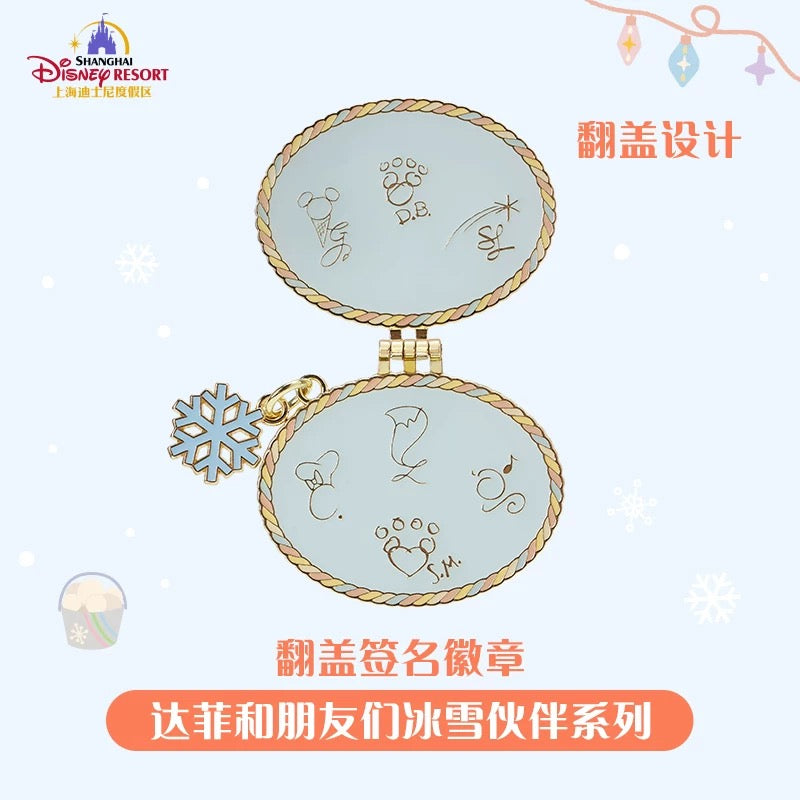 冬 ダッフィーフレンズ サイン入り バッジ❘上海ディズニー
