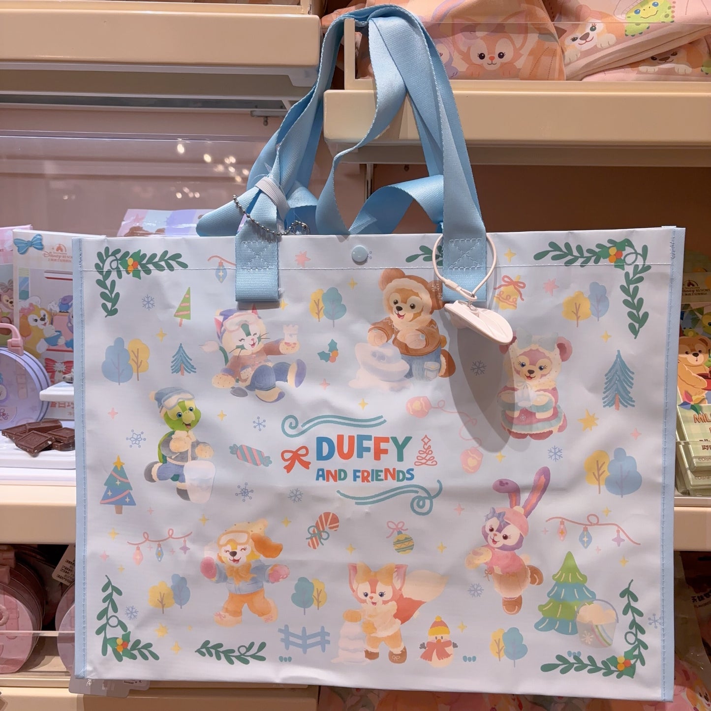 冬 ダッフィーフレンズ ショッピングバッグ❘上海ディズニー