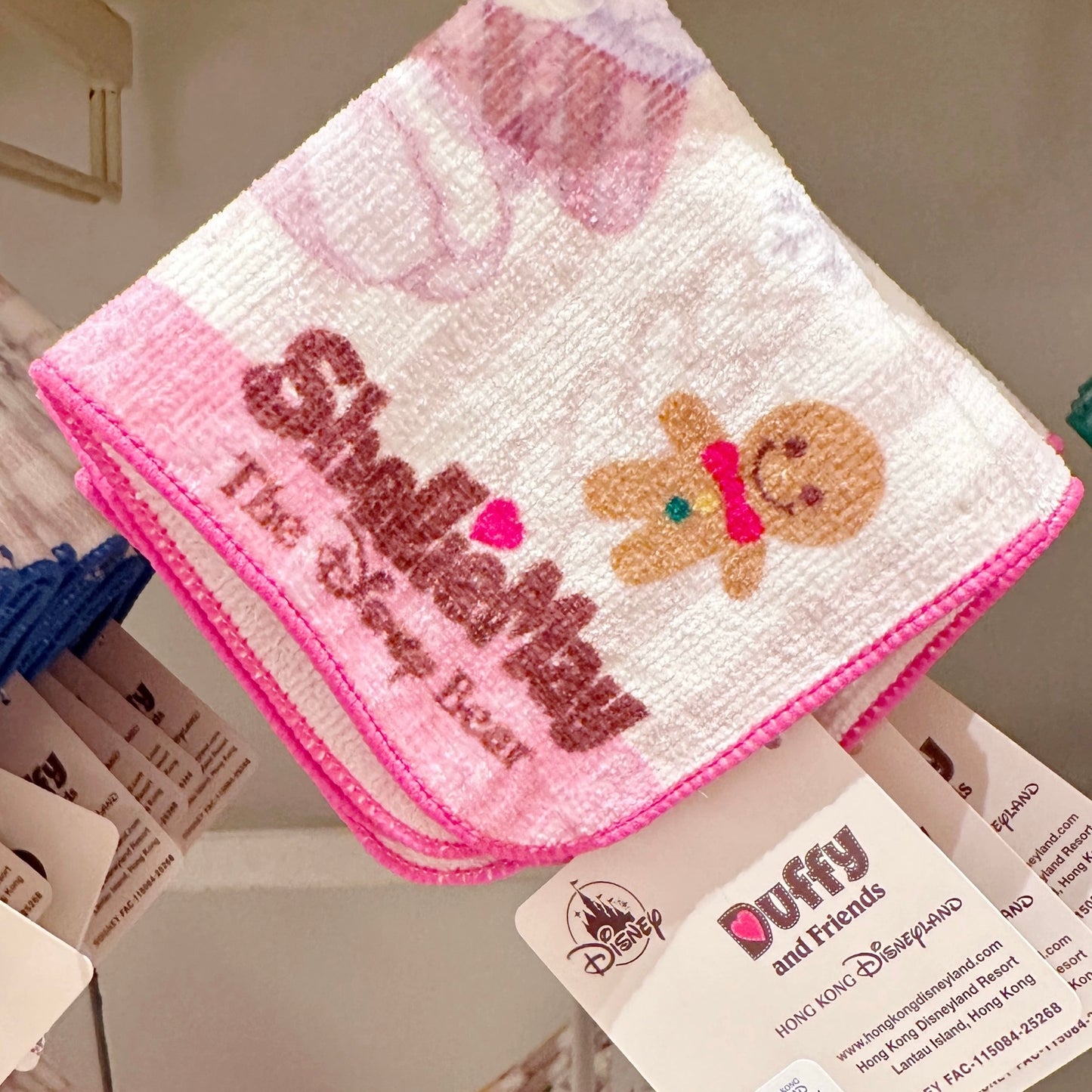 クリスマス ダッフィーフレンズ ハンカチ｜香港ディズニー