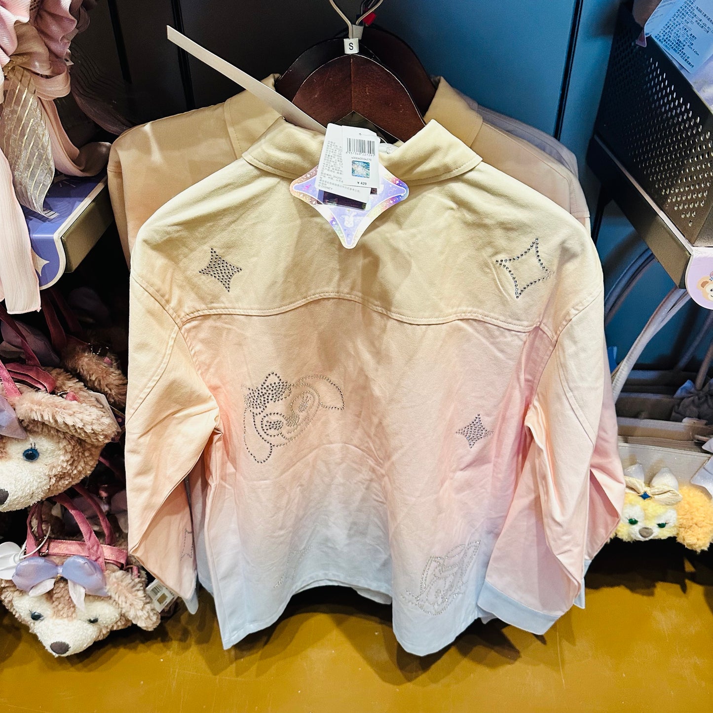 10周年 ダッフィーフレンズ  ジャケット❘上海ディズニー