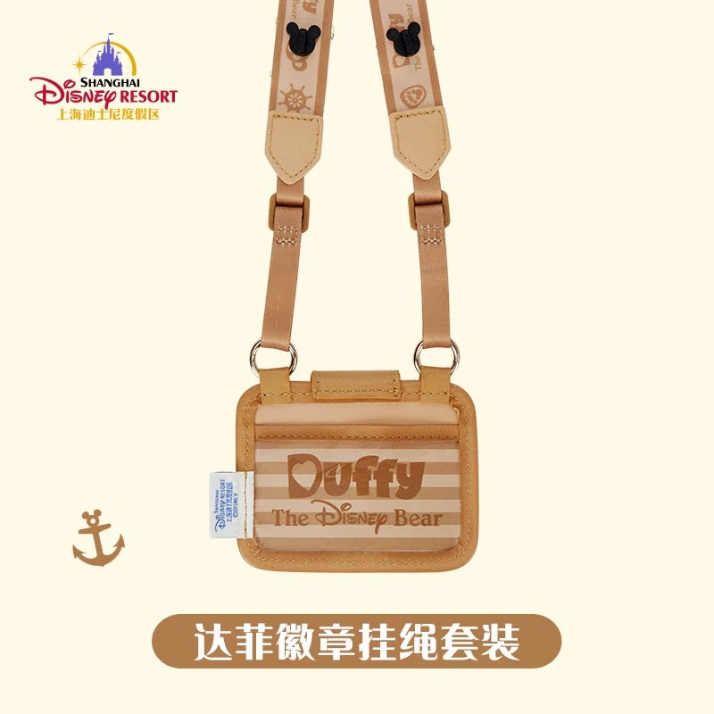 ダッフィー ピンバッジ＆パスケース付き スターターセット ❘上海ディズニー