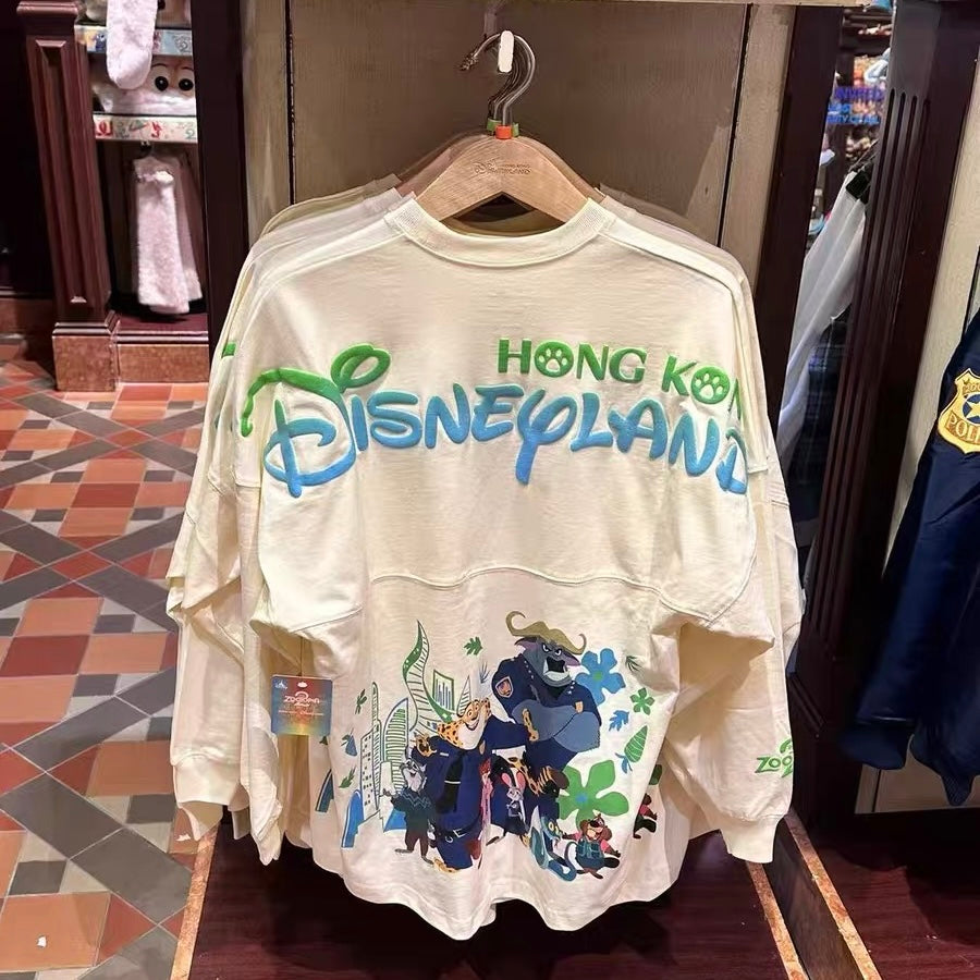 香港ディズニー　リーナベル　パーカー　L 香港のディズニーで勝ったダフフレのパーカーやっと着れた🦊💗 20周年