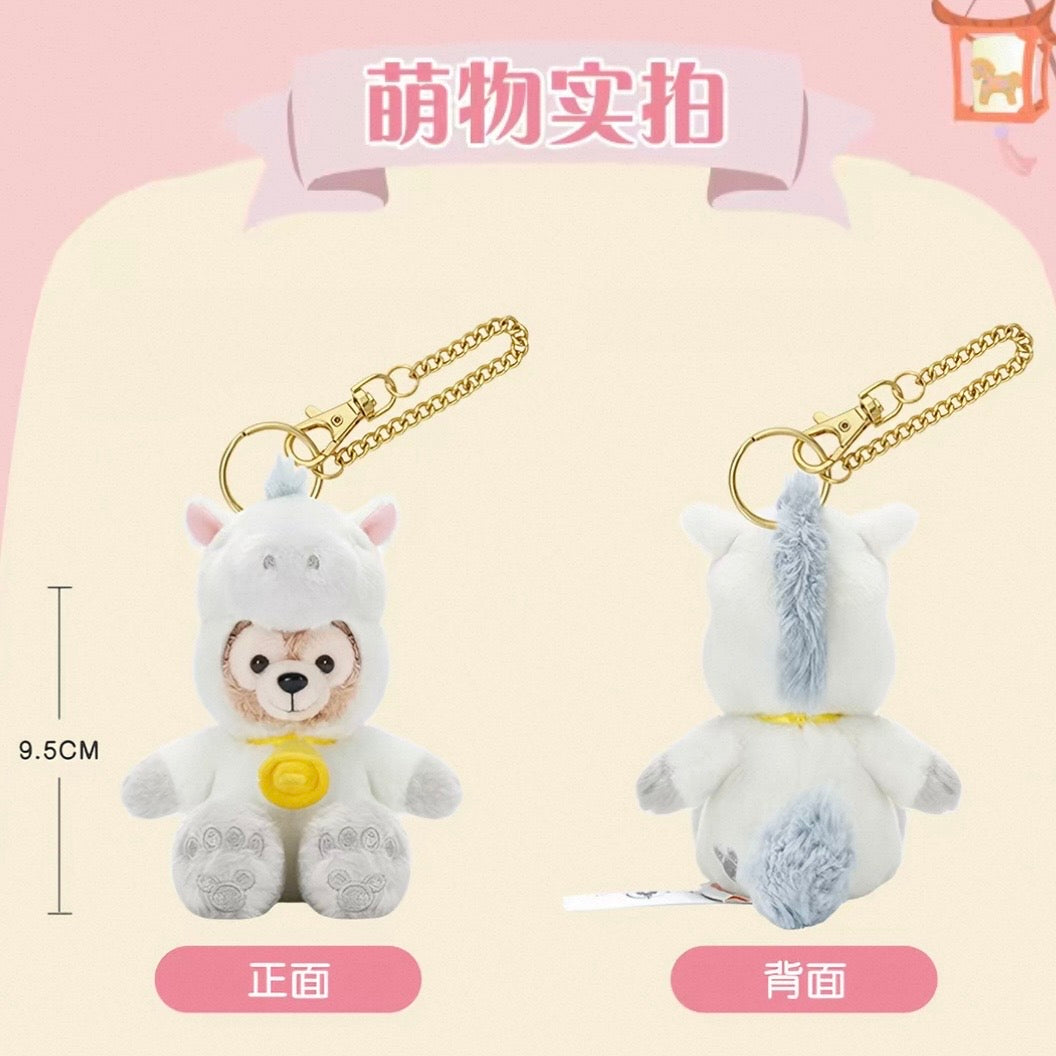 2026 午年 ダッフィーぬいぐるみキーチェーン❘上海ディズニー